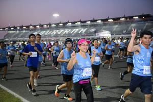 BIB: 131, 168, 1642
                            <button type="button" onclick="openModal(10835830)" class="btn btn-primary btn-sm float-right btn-popup" data-toggle="modal" data-target=".modal-high-quality">
                        <i class="fas fa-shopping-cart"></i> Add to Cart
                    </button>
                                            <button type="button" onclick="isThisMe(10835830, true)" class="btn btn-success btn-sm float-right btn-popup btn-isme hidden" data-toggle="tooltip" data-placement="bottom" title="นี่คือรูปของคุณใช่ไหม คลิกที่นี่เพื่อเอาเข้าอัลบั้ม">
                        <i class="fas fa-plus"></i> Add to album
                    </button>
                    <button type="button" onclick="isThisMe(10835830, false)" class="btn btn-warning btn-sm float-right btn-popup btn-isnotme hidden">
                        <i class="fas fa-ban"></i> Remove from album
                    </button>